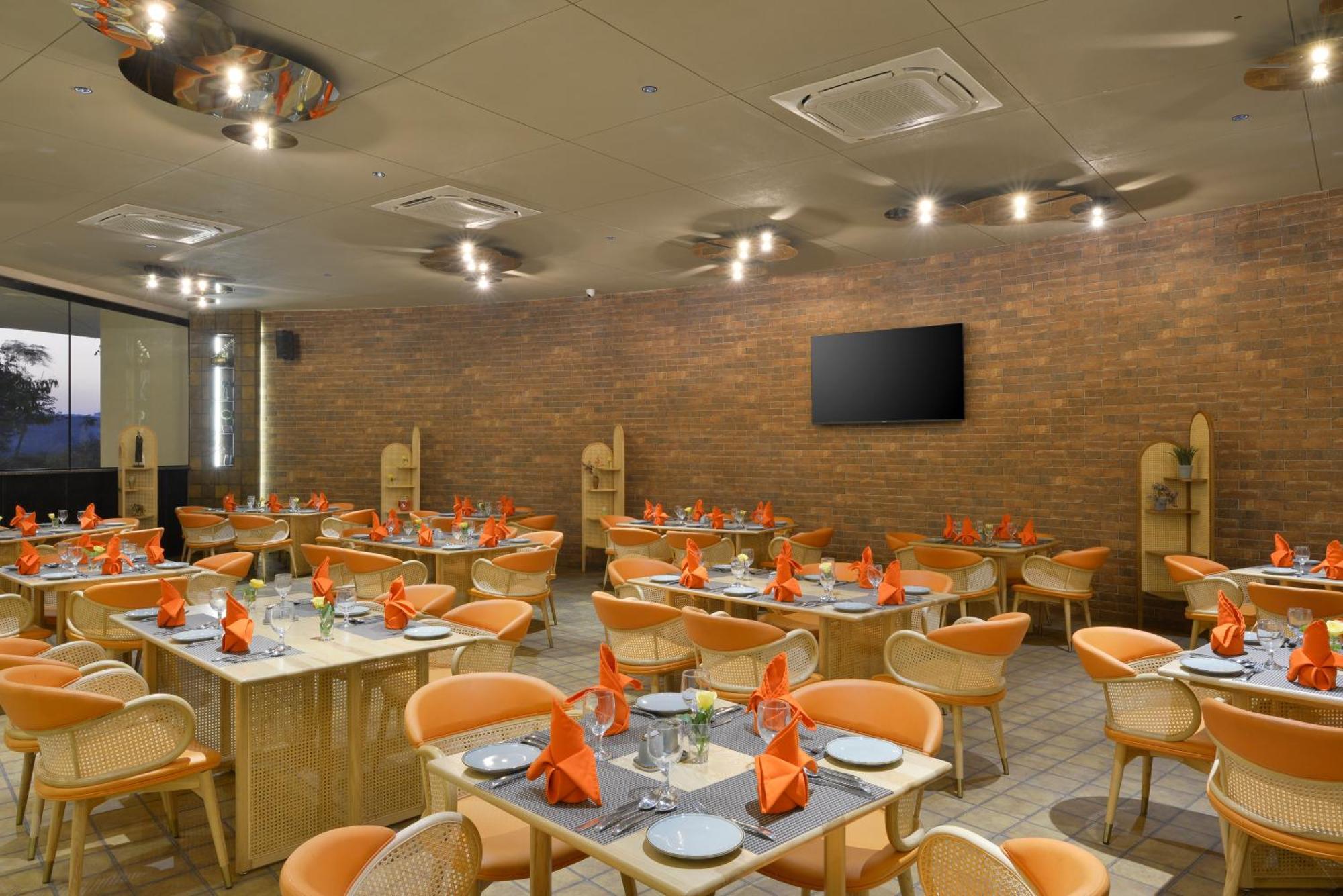 Urbane By Treat Daman Hotel Exterior photo